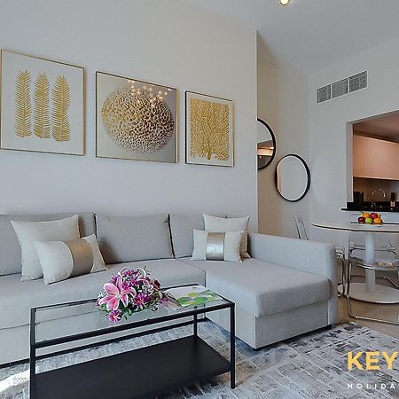 Sophisticated One Bedroom With Full Marina View Дубай Экстерьер фото