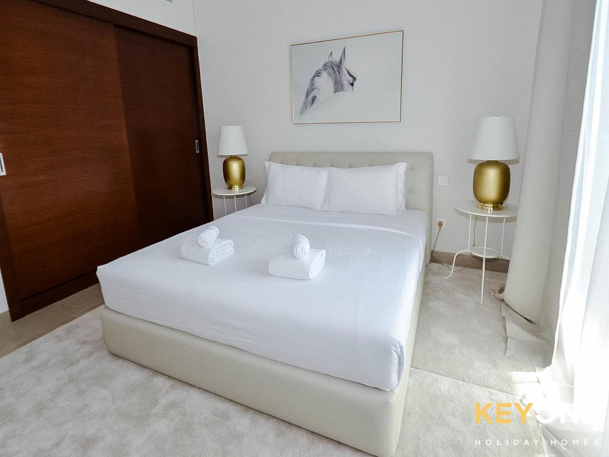 Sophisticated One Bedroom With Full Marina View Дубай Экстерьер фото